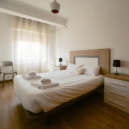 Apartamento De 2 Dormitorios Junto Al Hospital Albacete Exterior foto